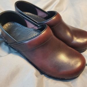 Dansko Nursing shoes